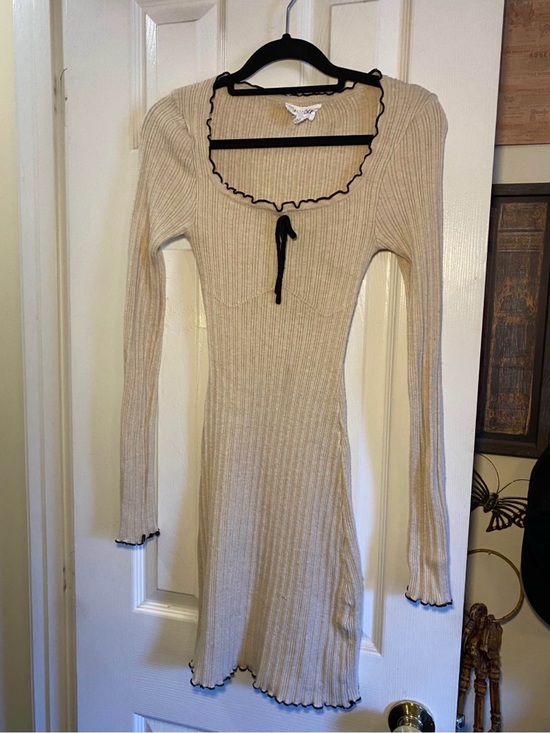 Olive & Oak Dresses & Skirts - Olive + Oak Off White Body Contour Mini Dress
